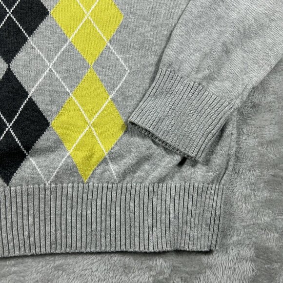 Izod Sweater Women's Medium Argyle Grey Yellow V Neck Pullover Lightweight - Picture 4 of 7